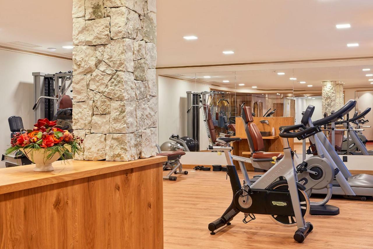 Hotel Sassongher Корвара ин Бадия Екстериор снимка
