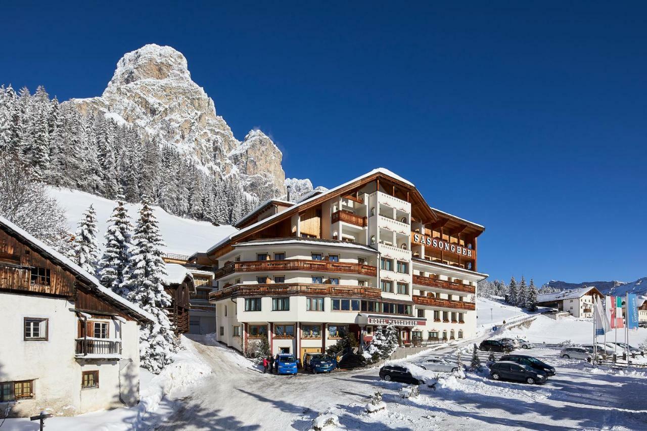Hotel Sassongher Корвара ин Бадия Екстериор снимка